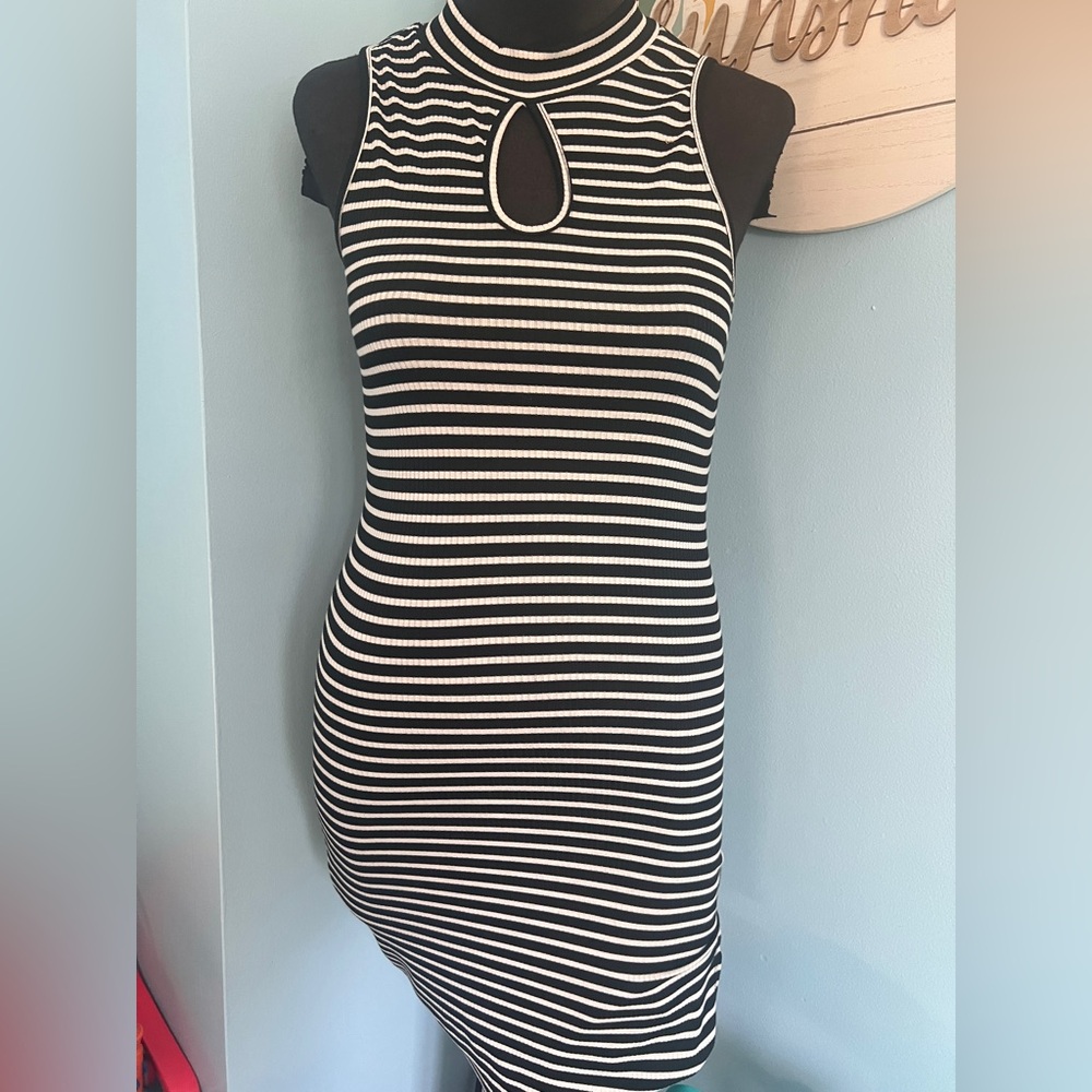 Acemi Women’s Midi Summer Casual Dress, Size S/M